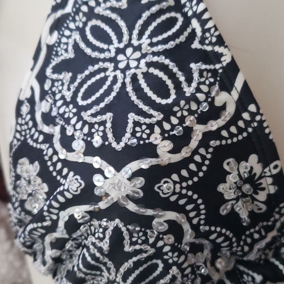 Swimsuit - Picture 5 of 5